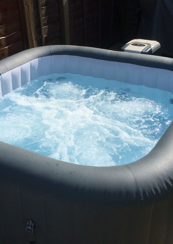 Lay-Z-Spa Hawaii Hydro Jet Pro Hot Tub + Extras! for sale from United ...