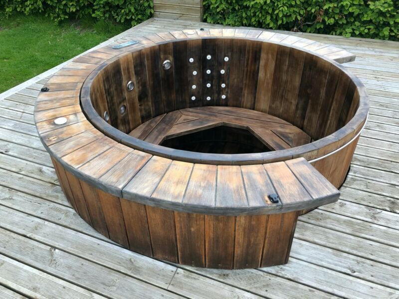 hot tubs for sale